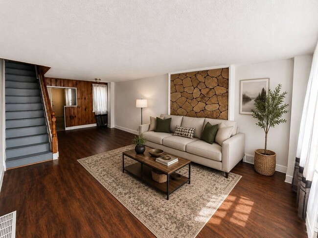 Spacious 3-Bedroom Rental with In-Unit Laundry & Private Yard in Philadelphia - Spacious 3-Bedroom Rental with In-Unit Laundry & Private Yard in Philadelphia House