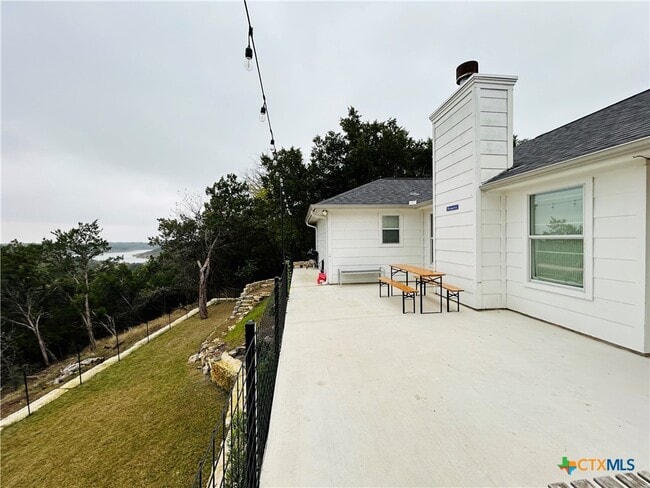 Building Photo - 6664 Ivy Ridge Cir