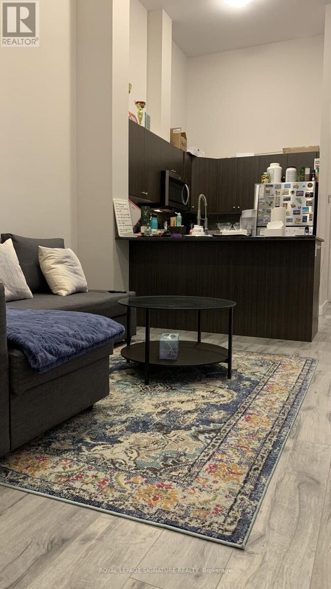 Building Photo - 100 Garment St