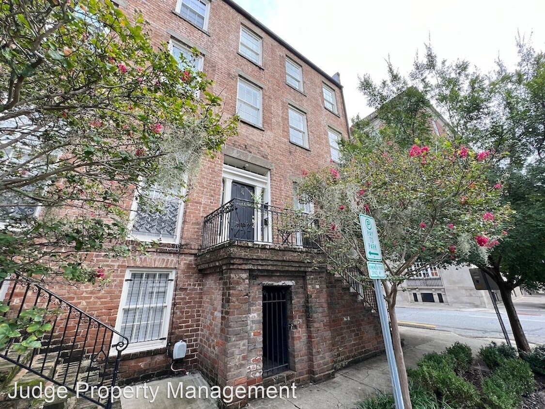 Primary Photo - 1 br, 1 bath House - 24 E Macon St Apt 6