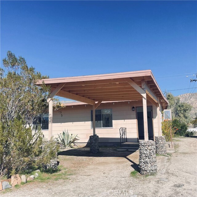 Building Photo - 10722 Juniper Ave