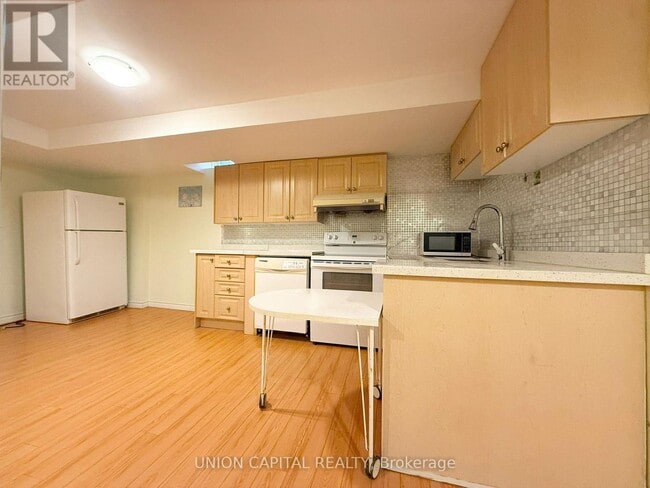 Building Photo - 48 Weatherill Rd