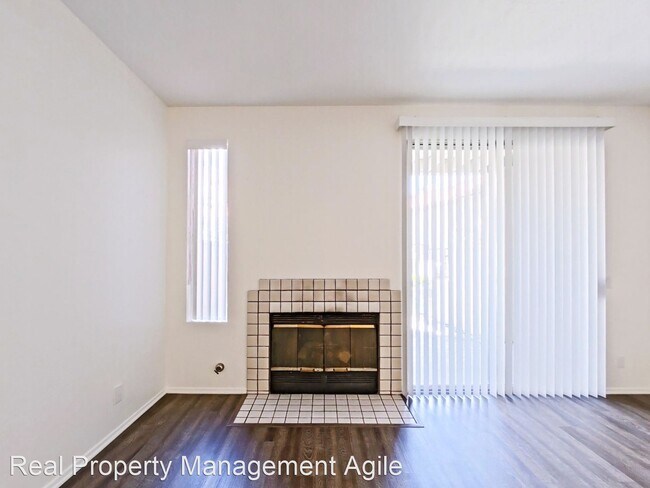 Building Photo - 2 br, 2.5 bath House - 27931 Windsor