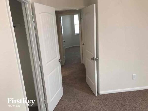 Foto del edificio - 304 Campbell St