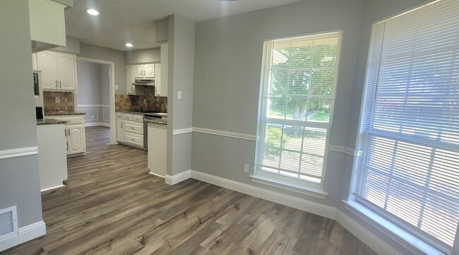 Foto del edificio - 1008 Brownfield Dr