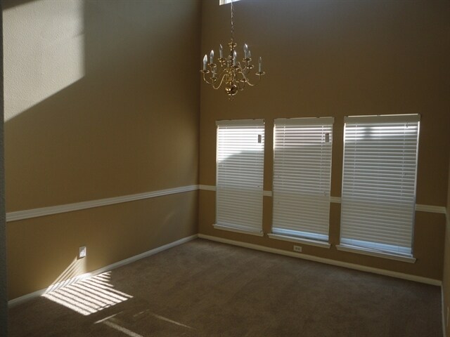 Foto del edificio - 710 Single Pine Ct