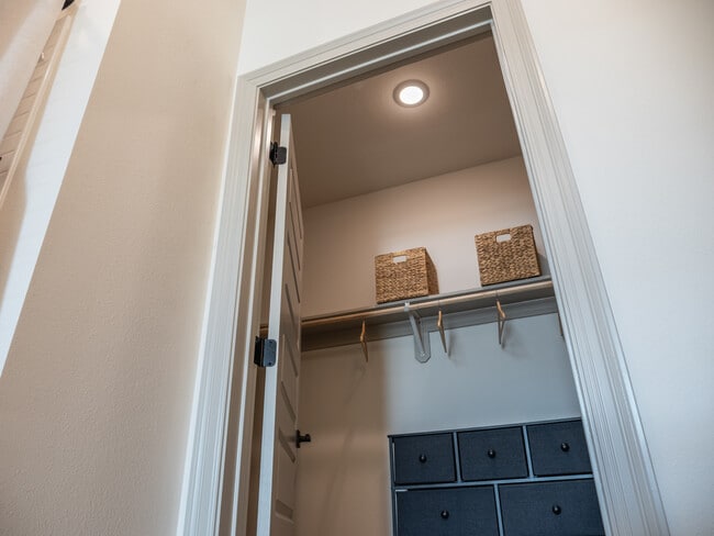 The Daysailer II: 1BR, 1BA- Bathroom - The Waters at Freeport