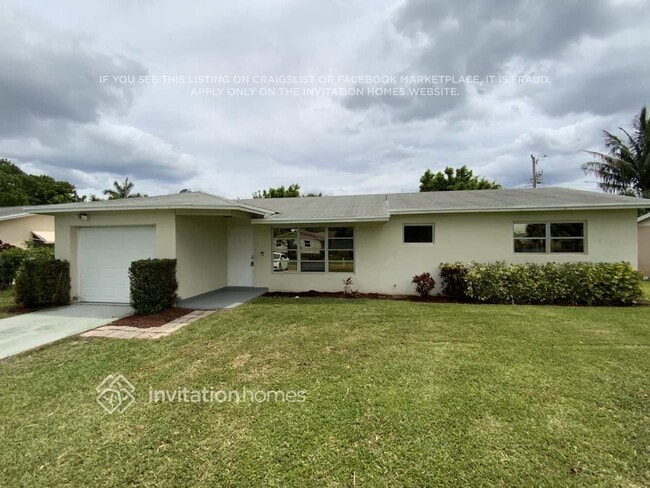 Building Photo - 3070 SE 1st Pl