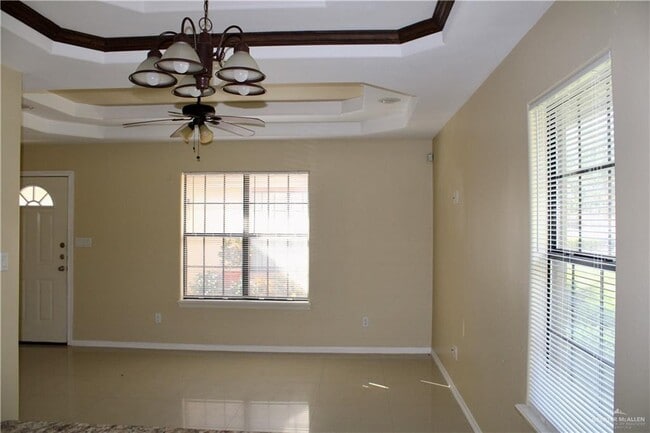 Foto del edificio - 17 Ridge Rd