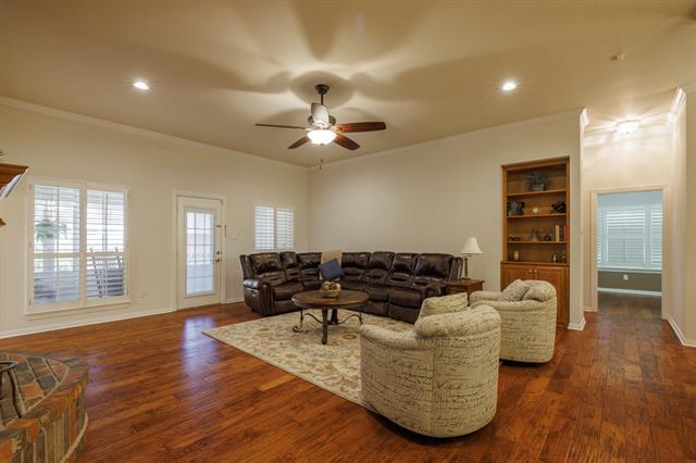 Building Photo - 3726 Pensacola Dr