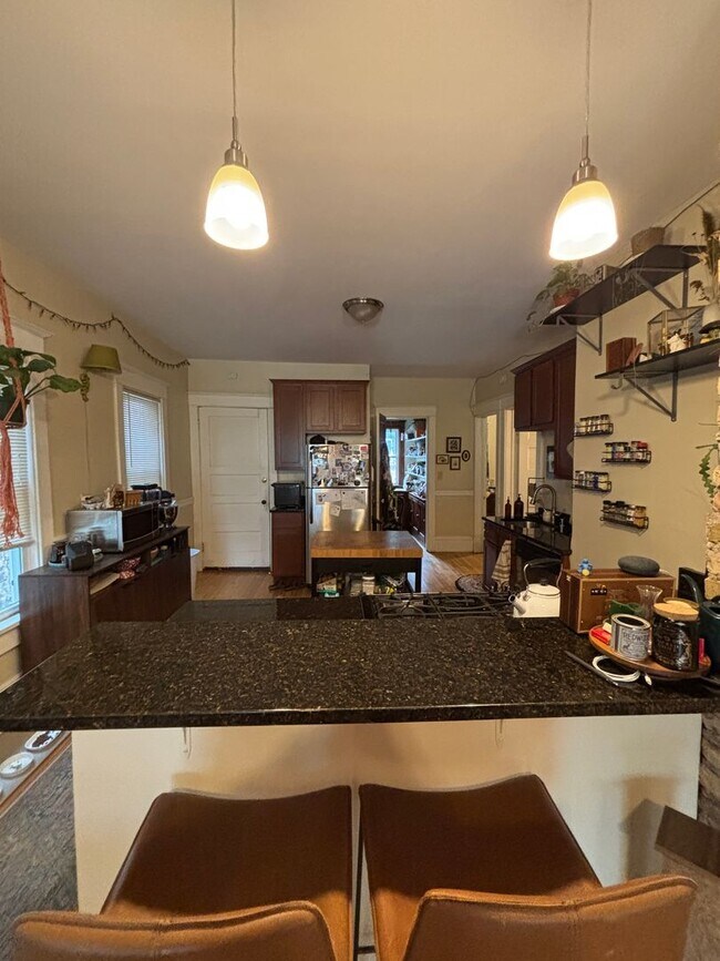 Foto del edificio - 2939-39B N Pierce St