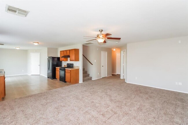 Building Photo - 5018 Cottage Creek Ln