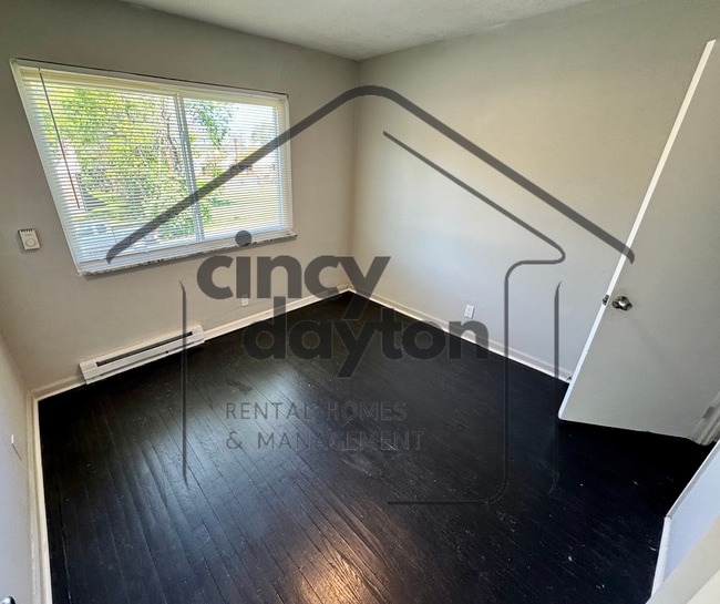 Building Photo - 6118 Stover Ave