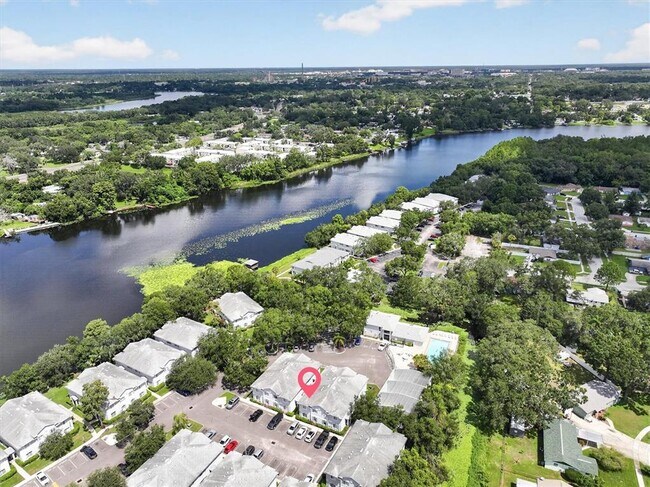 Foto del edificio - 4110 Waterside Island Ct