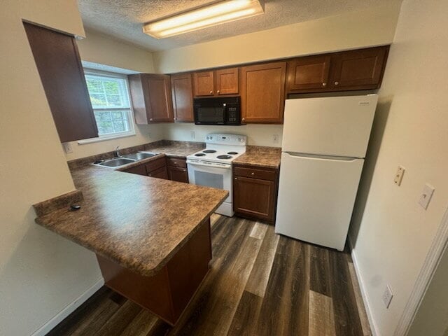 Foto del edificio - Two Bedroom Townhome
