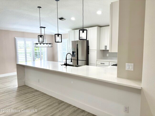 Foto del edificio - 210 Wickham Lakes Dr