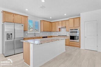 Building Photo - 40817 W Somers Dr