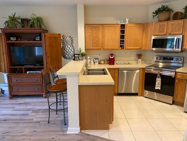 Foto del edificio - 8254 Mulligan Cir