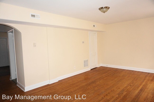 Building Photo - 224 N Culver St