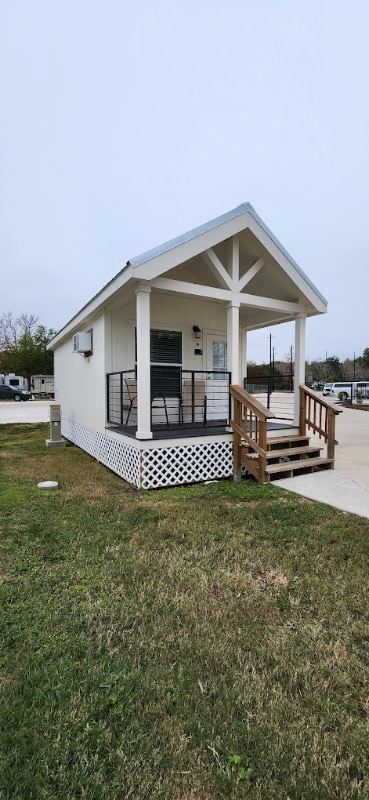 Building Photo - 701 Gordy Rd