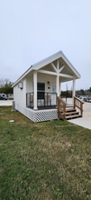 Building Photo - 701 Gordy Rd