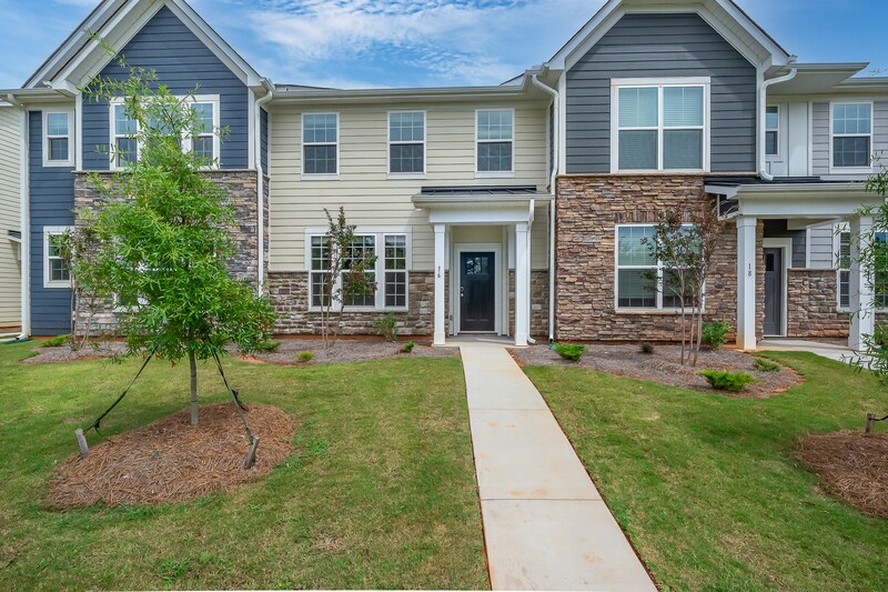 16 Gaskins Trl, Travelers Rest, SC 29690 Townhome Rentals in