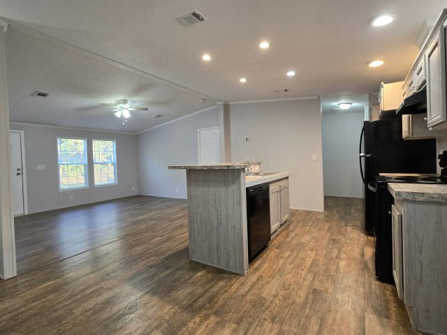 Foto del edificio - 126 Todd St