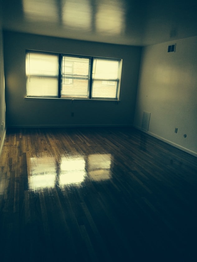 Building Photo - 81 N Arlington Ave