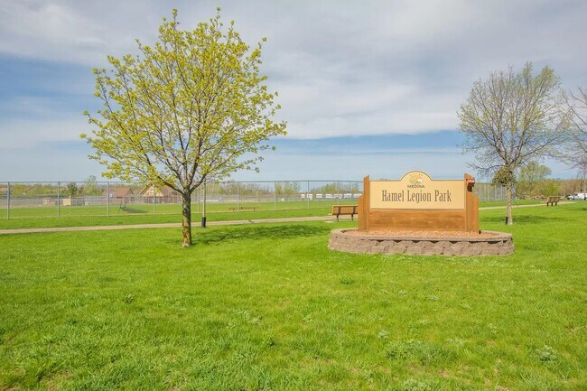 Building Photo - 3223 Red Oak Trl