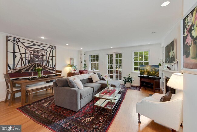 Foto del edificio - 1806 35th St NW