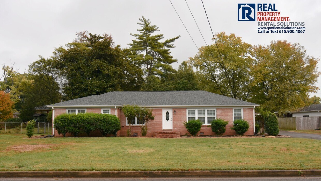 Primary Photo - Adorable 4 bd all brick home! Washer and d...