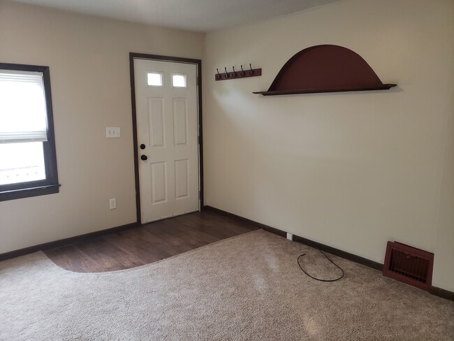 Foto del edificio - 109 Florence St