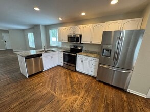 Building Photo - 2057 W Adriatic Pl