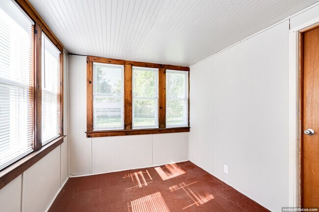 Foto del edificio - 1901 S Jefferson St