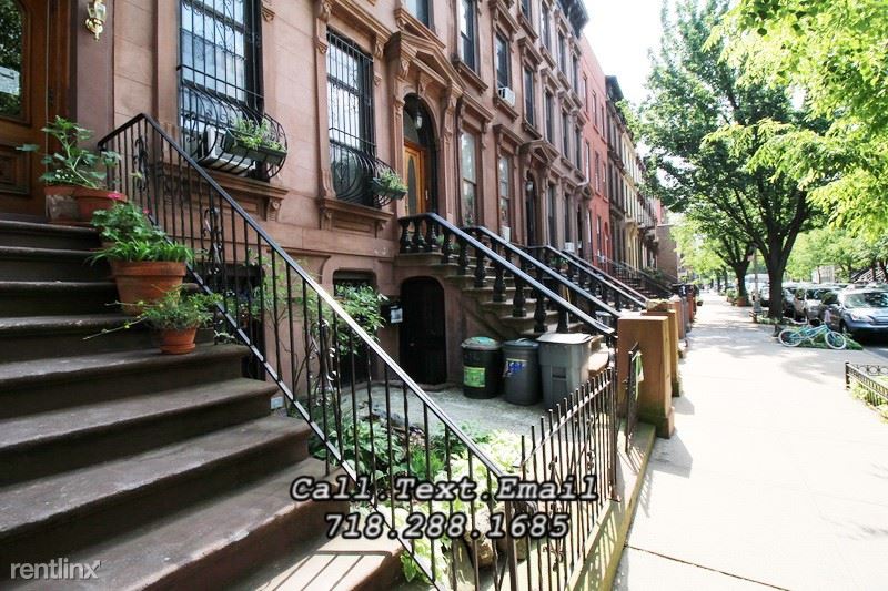 Primary Photo - 382 Greene Ave