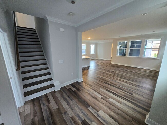 Foto del edificio - Charming 4 Bedroom Home Located In Wake Forest!!!