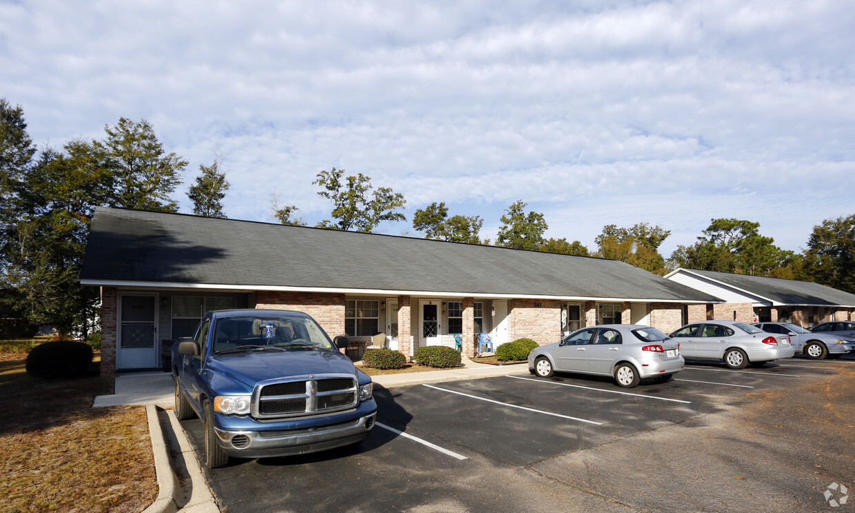 Building Photo - Country Haven Apartments