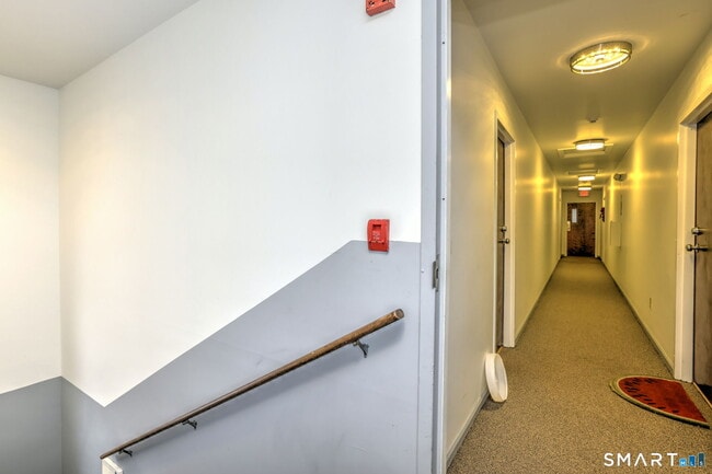 Foto del edificio - 14 Cherry St