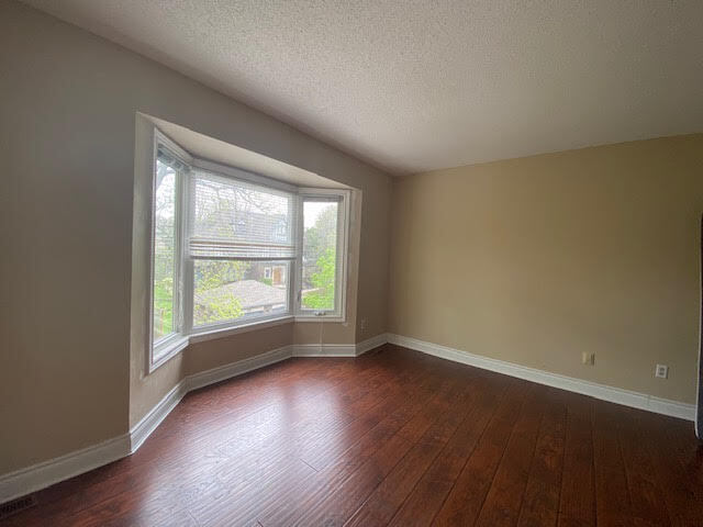 Building Photo - Masonville * 3+1 Bedroom * 2.5 Bath * Gara...
