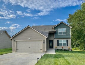 Building Photo - 1605 Gramham Ln