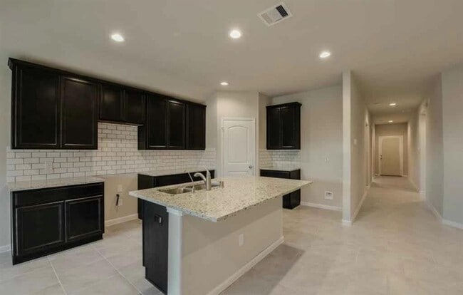 Building Photo - 2730 Bergen Bay Ln