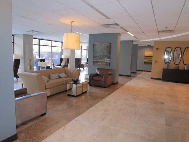 Foto del edificio - 61 Longwood Ave