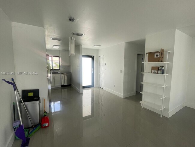 Foto del edificio - 9337 SW 6th Terrace