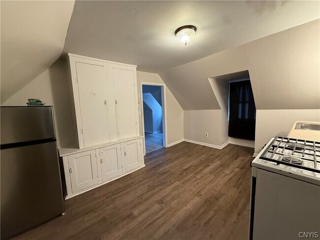 Foto del edificio - 708 E Laurel St