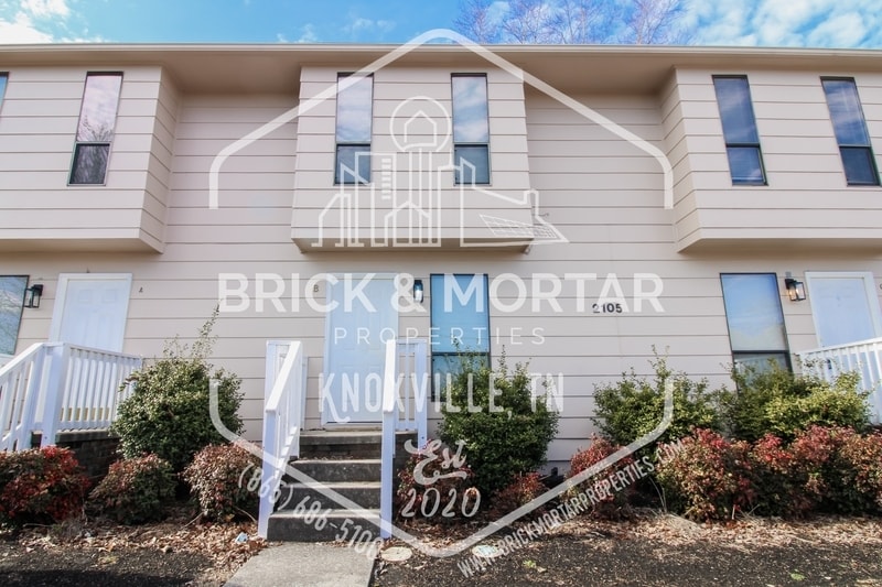 Photo - 2105 Belle Terra Road