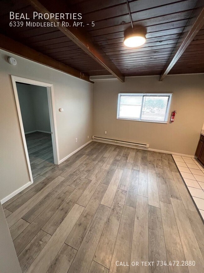 Foto del edificio - 6339 Middlebelt Rd