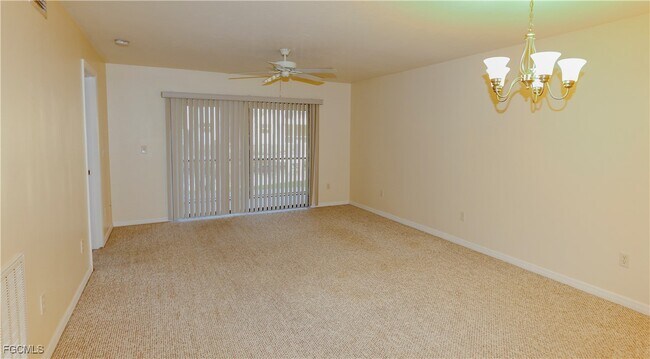 Foto del edificio - 719 SW 47th Terrace