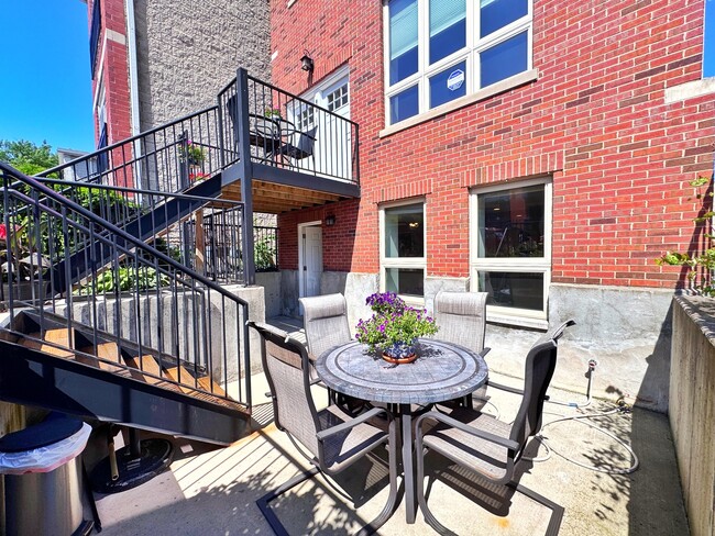 Building Photo - 517 S Campbell Ave