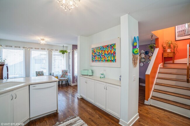 Foto del edificio - 4926 S Blackstone Ave