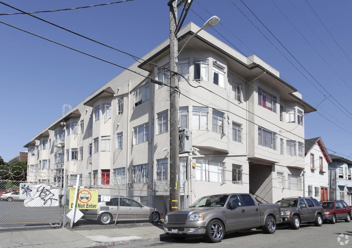 Primary Photo - Valley Street Apartments